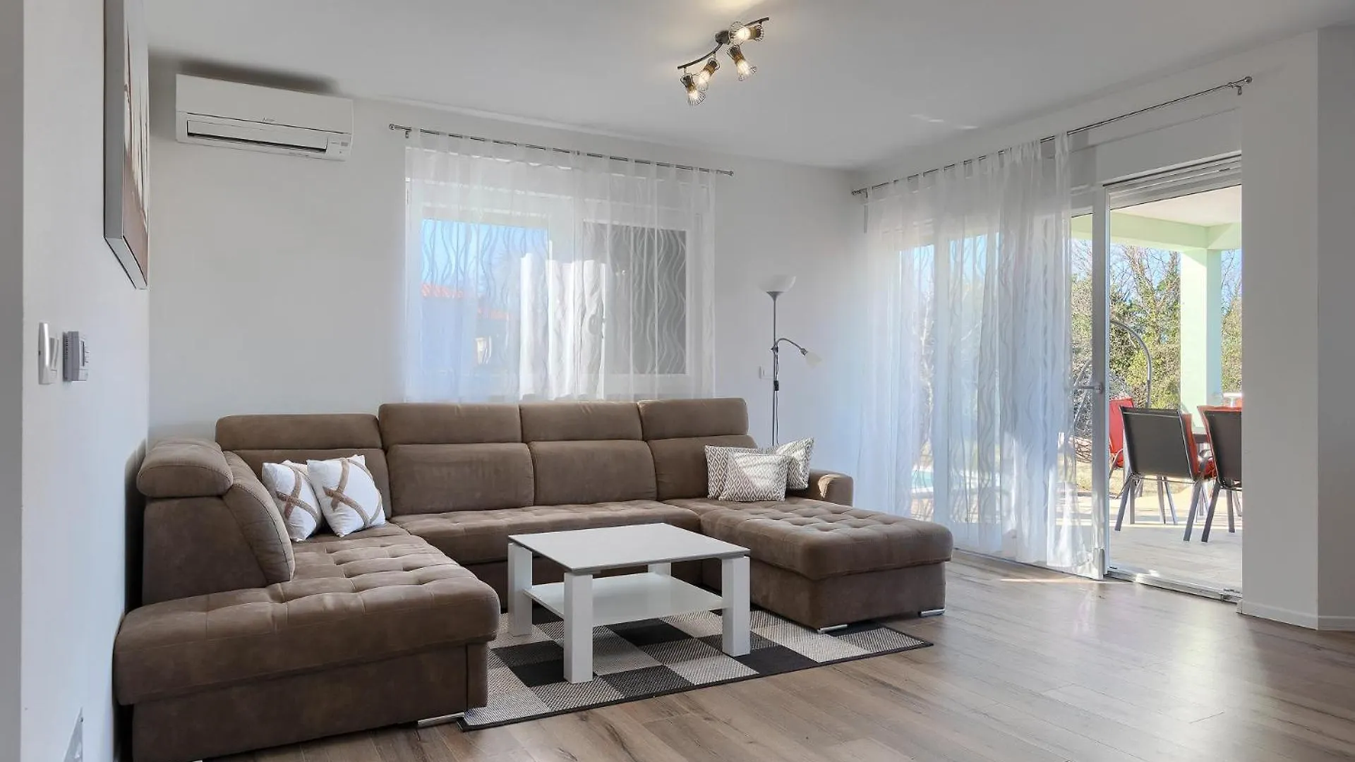 Buroli Beautiful Villa Petar With Pool In Brtonigla